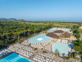 Camping Hu Park Albatros Village Toscane Tohapi